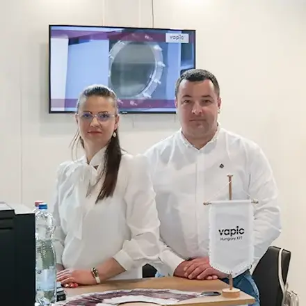 geschäftsführerer imre und nora rigo der vapic kft